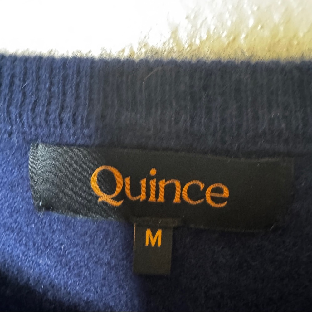 Quince Sweater Women's Medium Navy Crewneck Cashmere Classic Casual - Picture 2 of 6